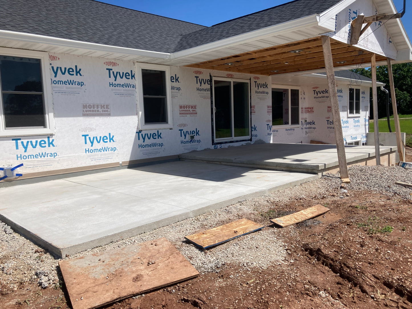 Patios & Entertainment Spaces